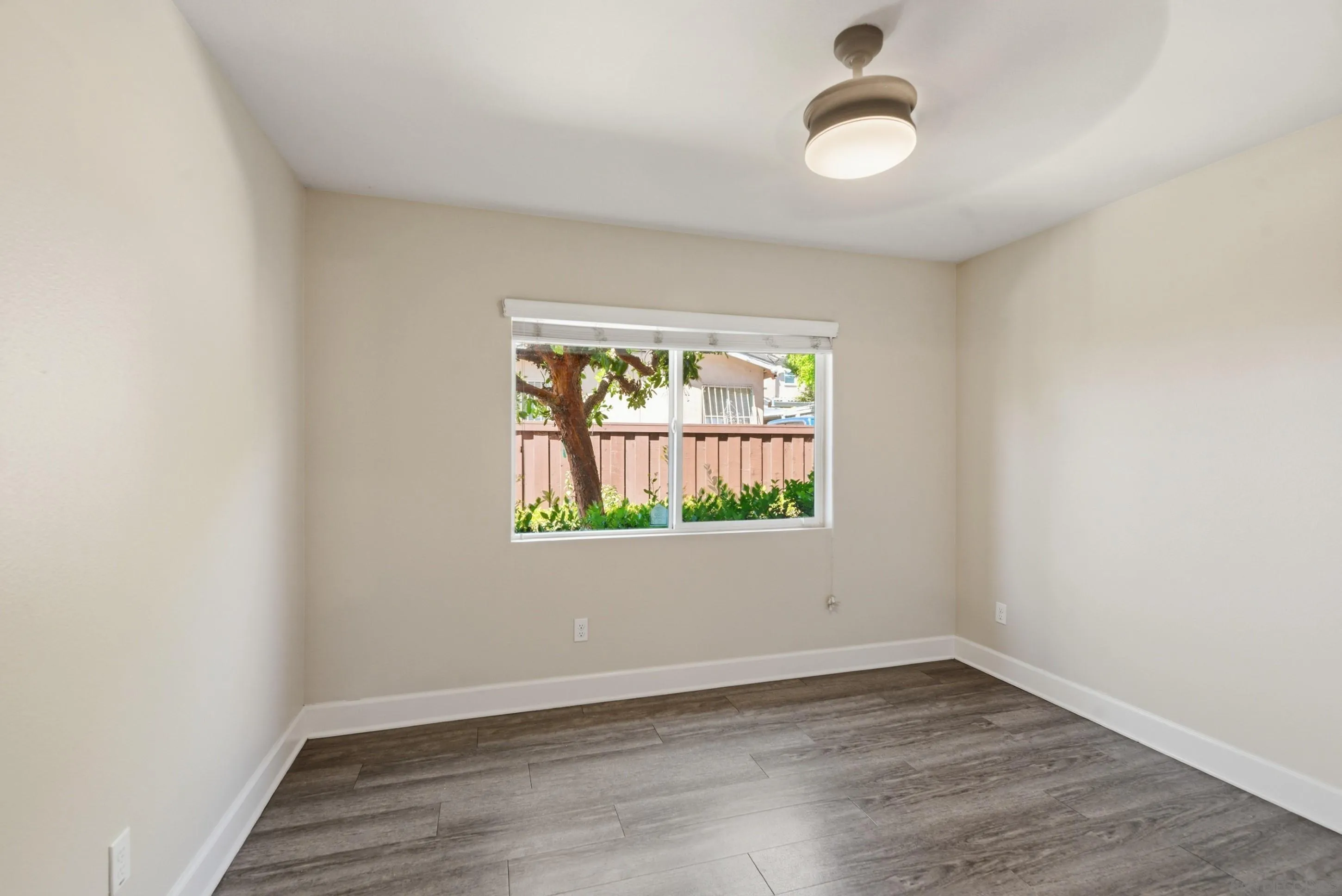https://cdn.realtyfeed.com/cdn/127/260008169/531f07b96c1666553314717e53834f4b.webp