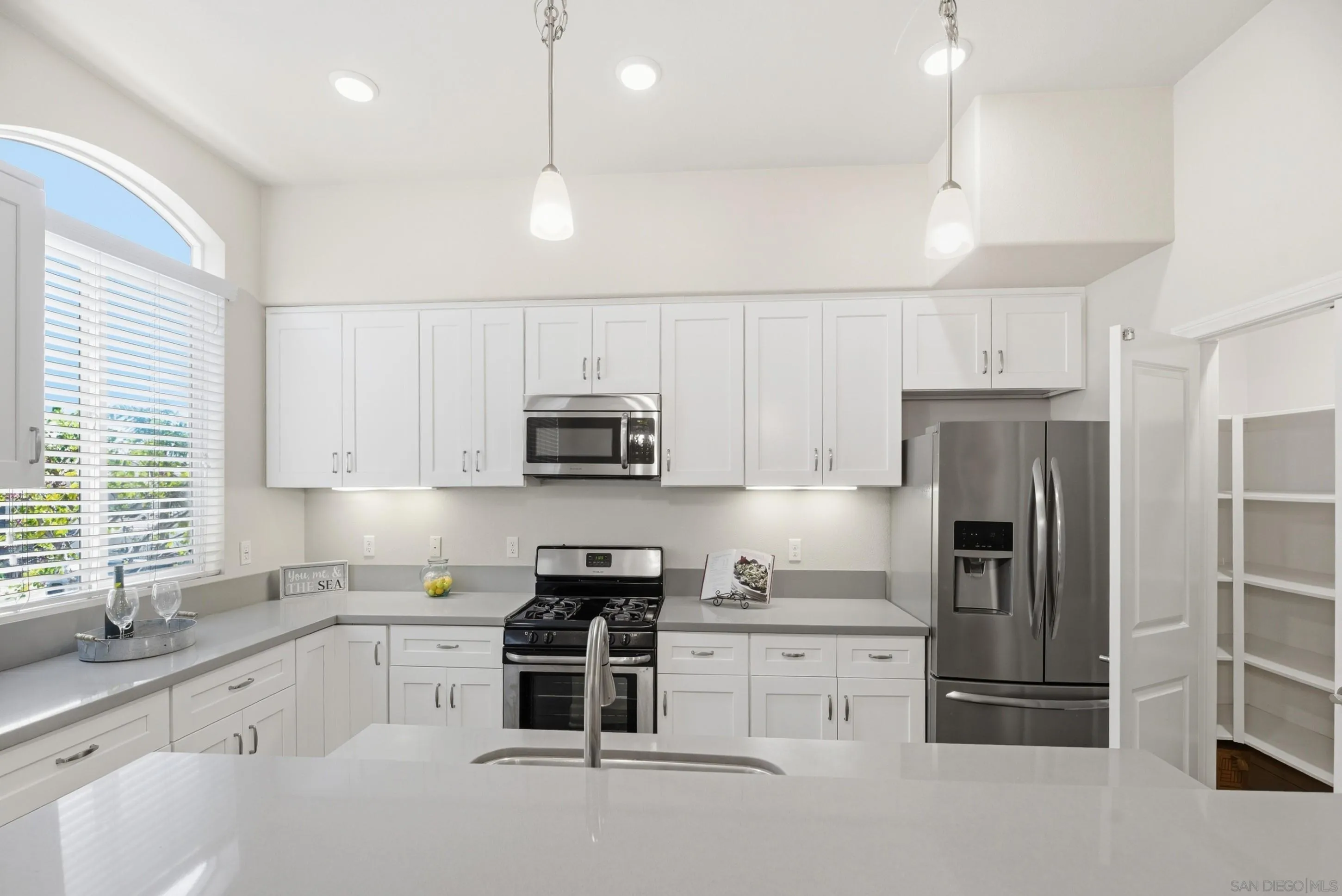 Photo #17: 260008169 Listing: Photo #17