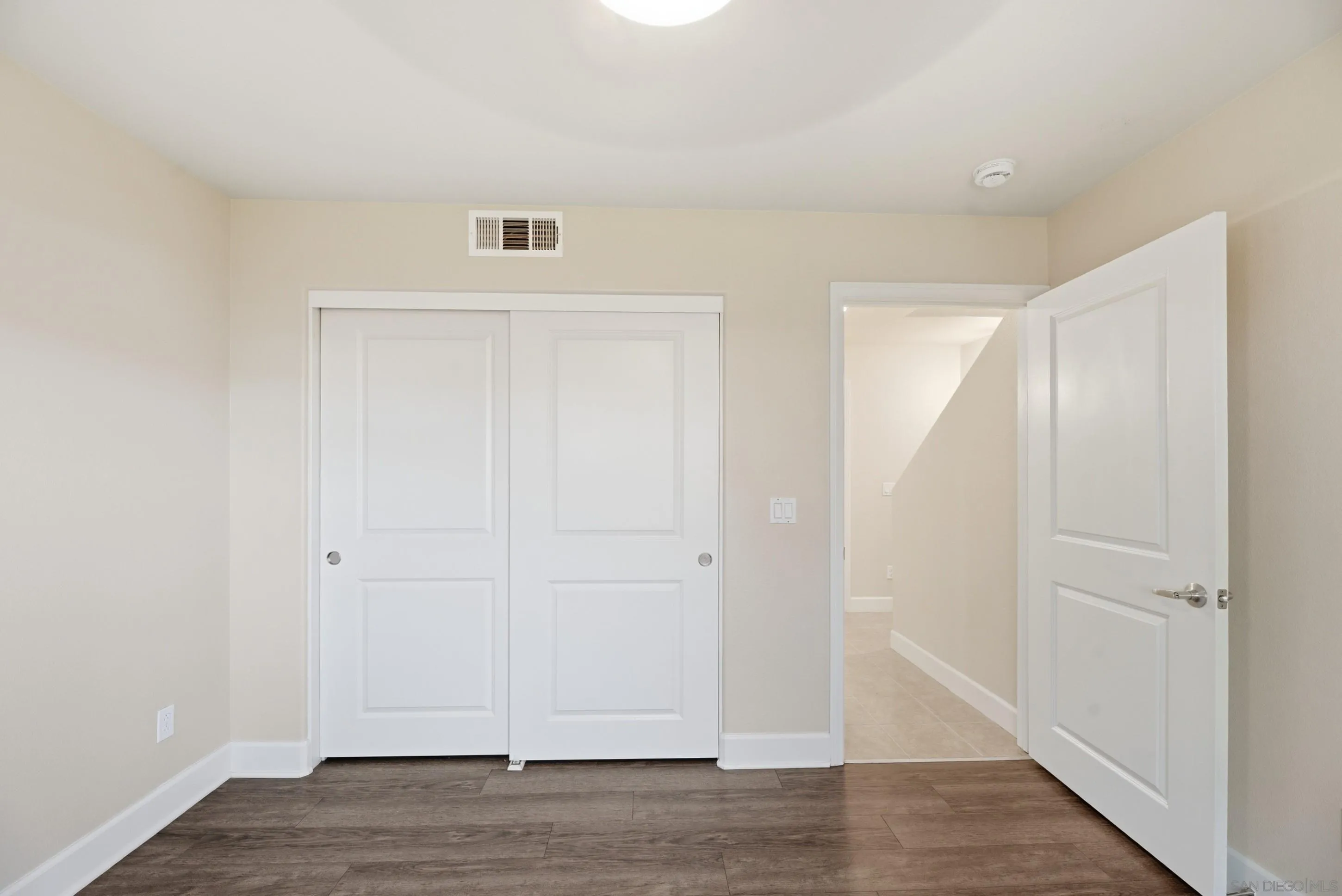 https://cdn.realtyfeed.com/cdn/127/260008169/8ce4931adec344e12380d6f028c6551b.webp