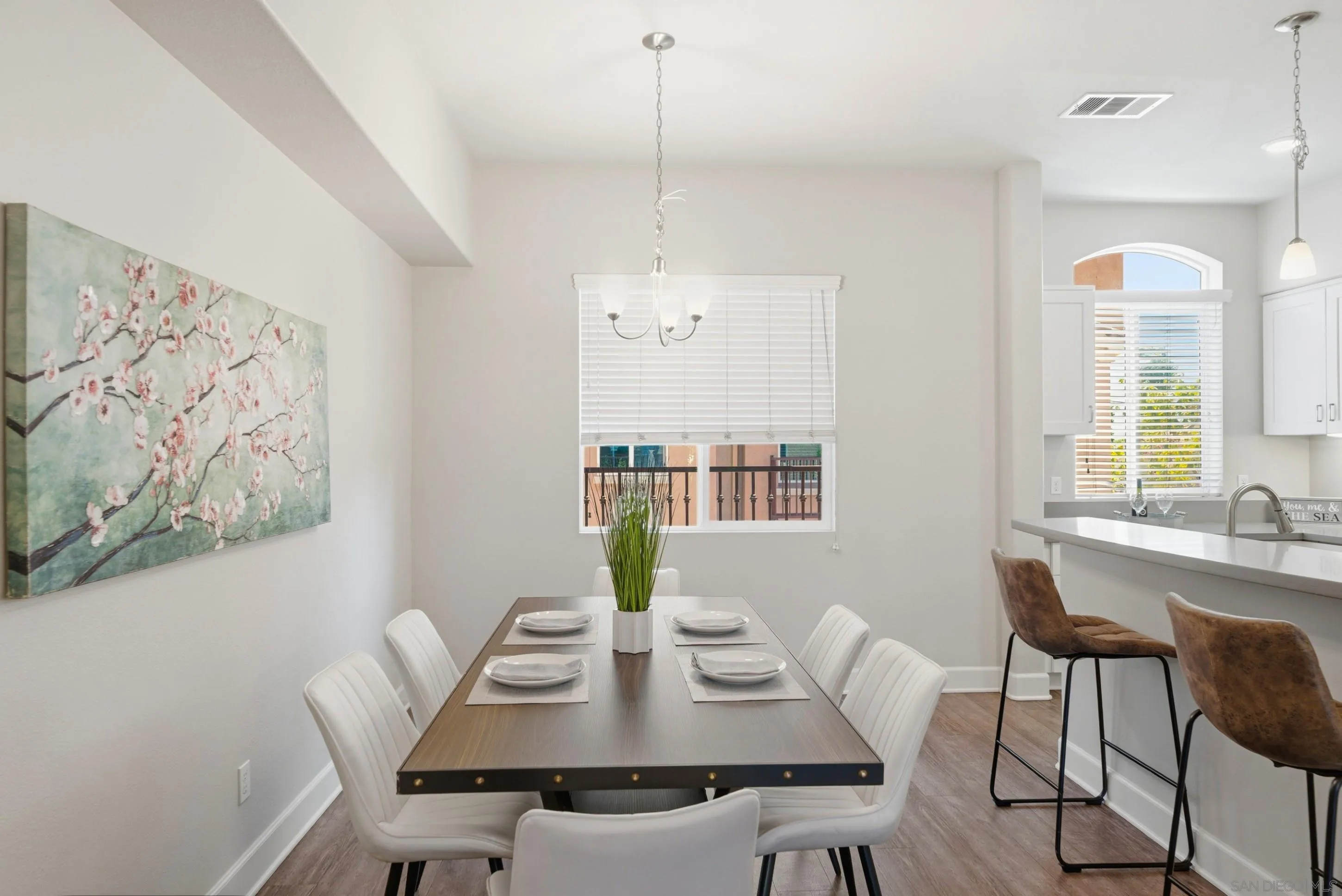 Photo #12: 260008169 Listing: Photo #12