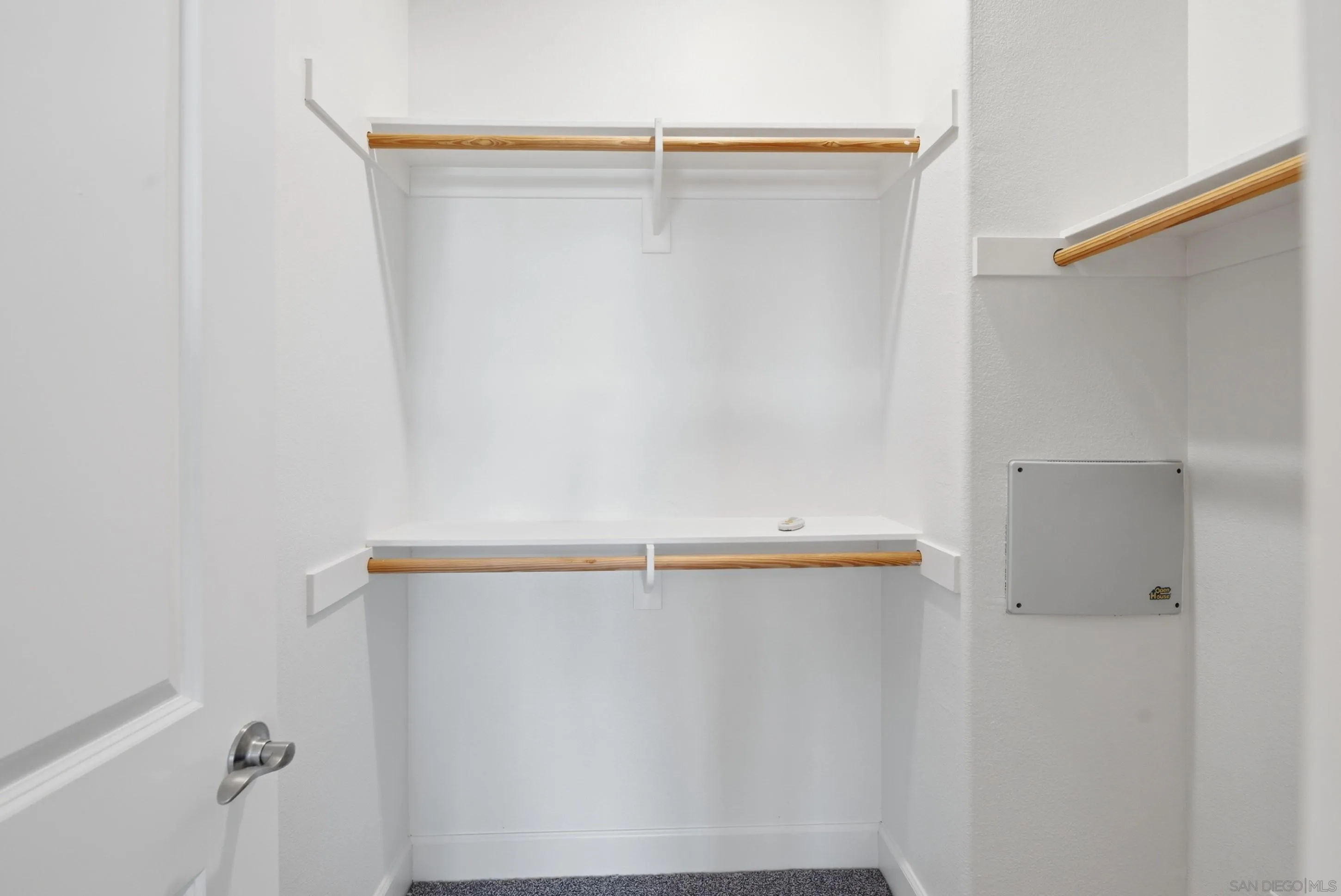 Photo #24: 260008169 Listing: Photo #24