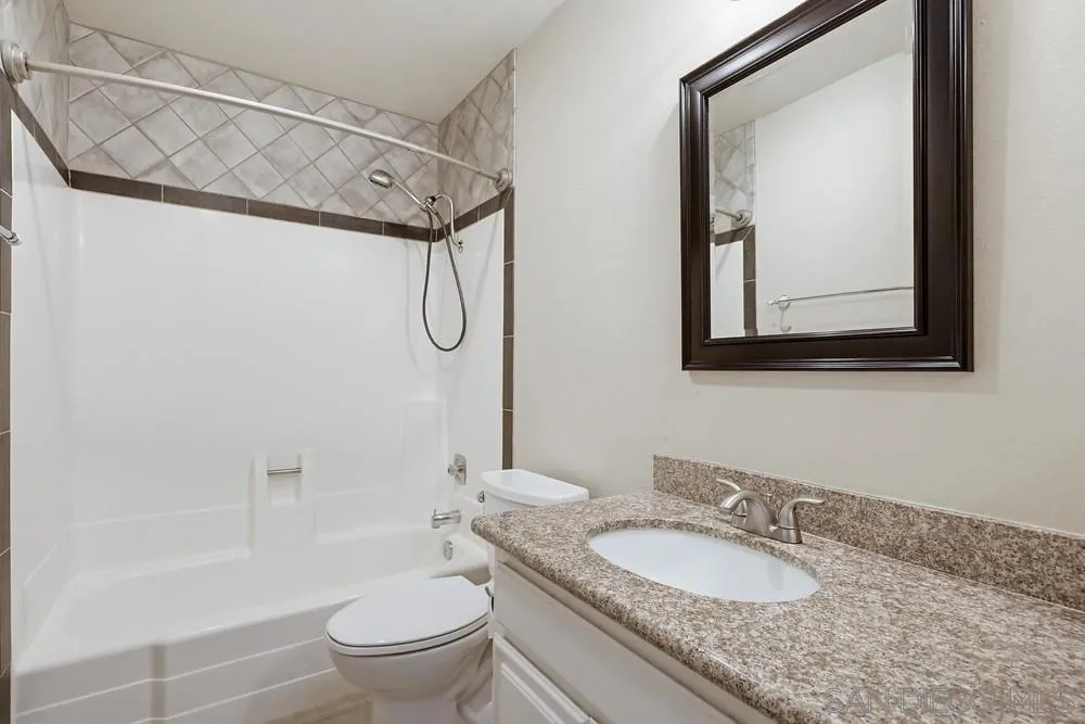 Photo #22: 260008172 Listing: Photo #22