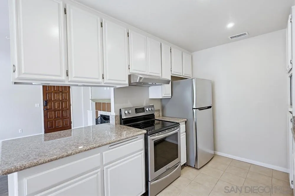 Photo #14: 260008172 Listing: Photo #14