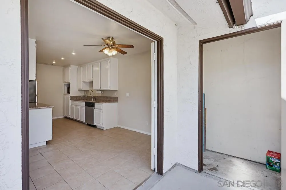 Photo #33: 260008172 Listing: Photo #33