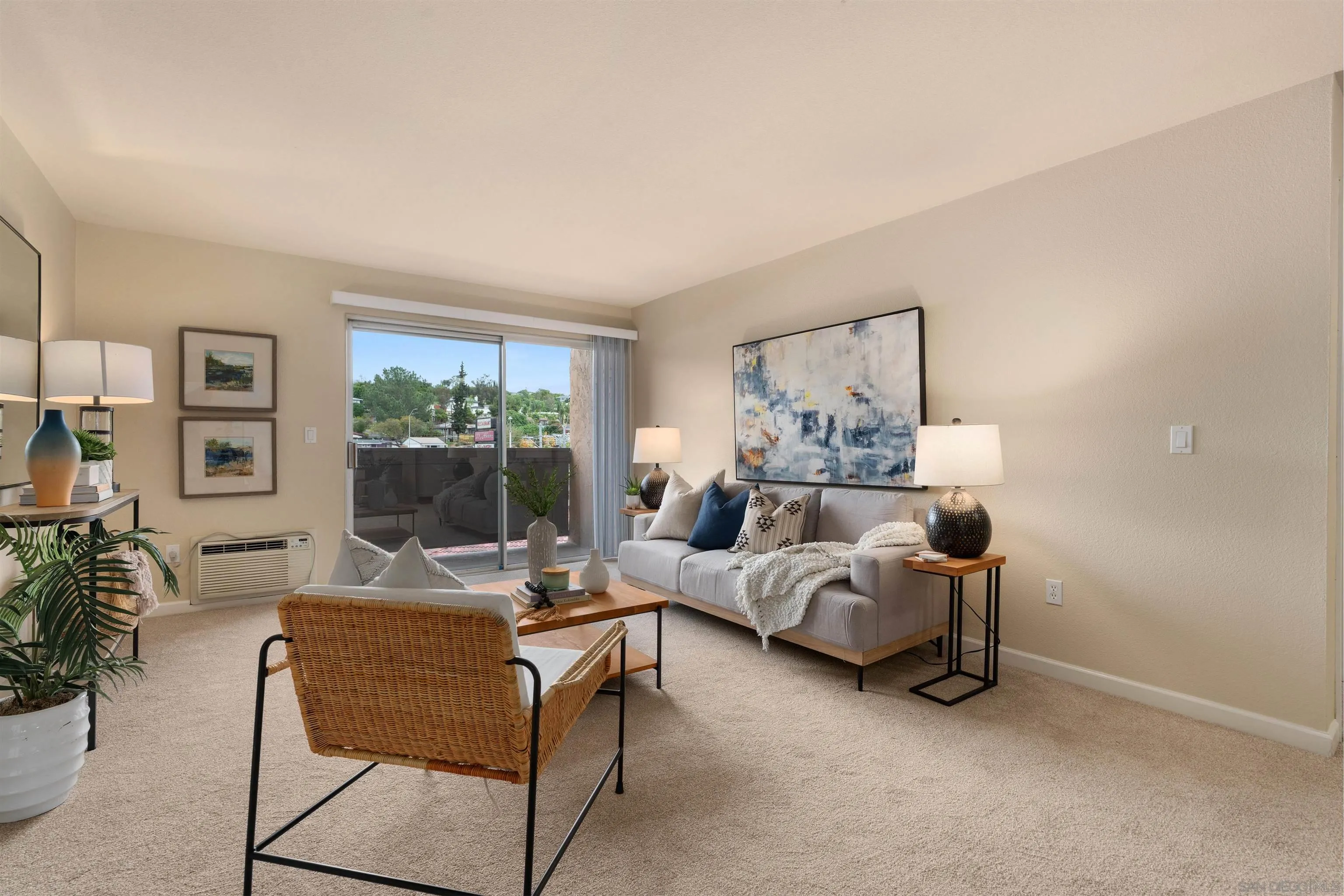 Photo #8: 260008173 Listing: Photo #8