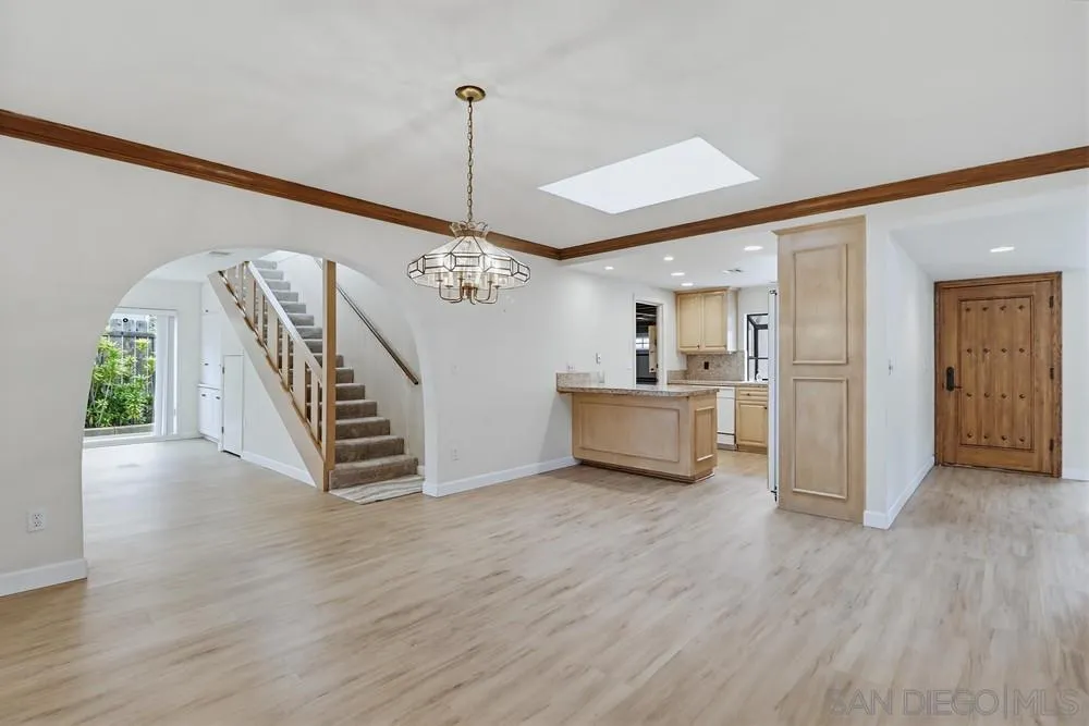 https://cdn.realtyfeed.com/cdn/127/260008174/4ed0877c67e52a451d03dcc249bf7578.webp