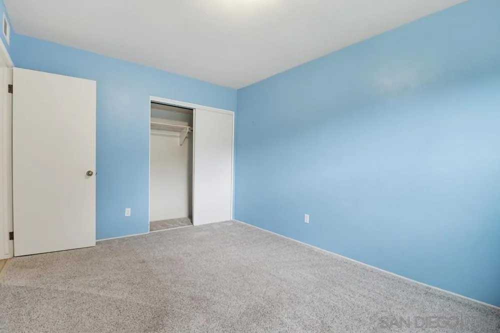 https://cdn.realtyfeed.com/cdn/127/260008174/6bf08d6061eef9d12fde502ad35d0796.webp
