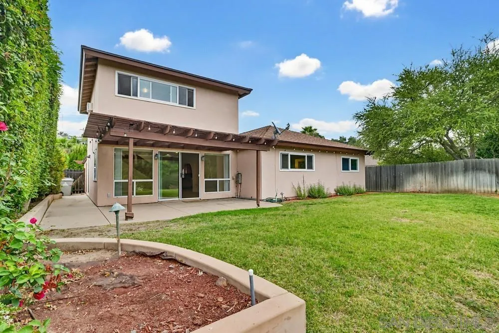 https://cdn.realtyfeed.com/cdn/127/260008174/8e8e4cb95a9449ae1de38dcd9265bccf.webp