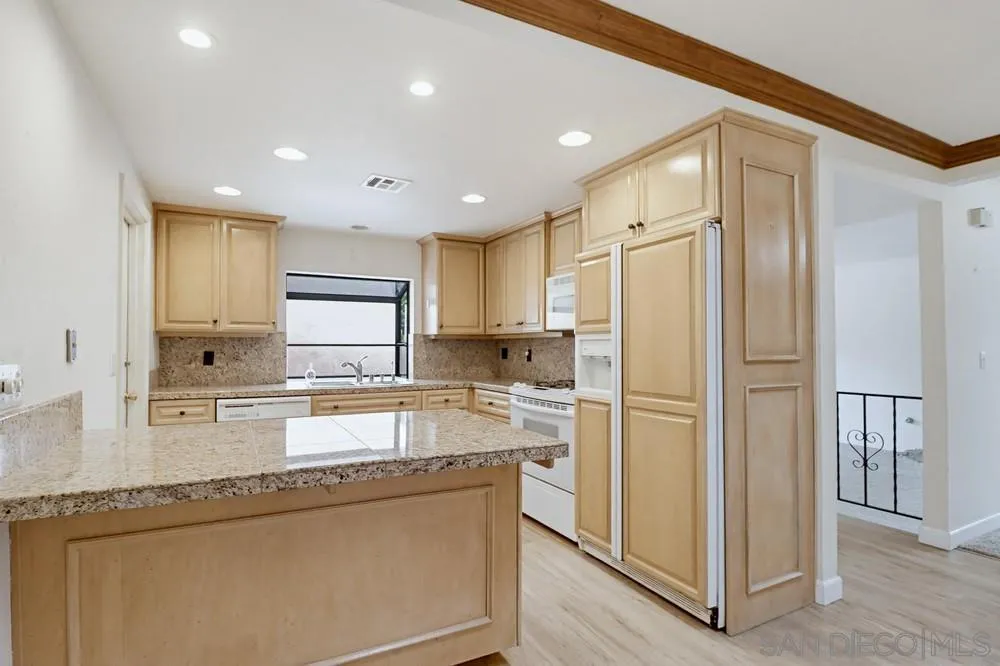 https://cdn.realtyfeed.com/cdn/127/260008174/b655c1a36d60eadb72686b6603554259.webp