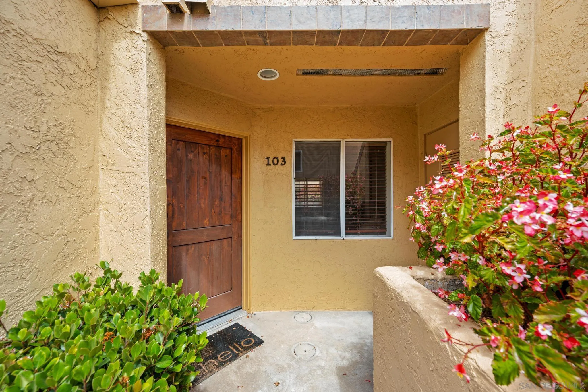 Photo #27: 260008175 Listing: Photo #27