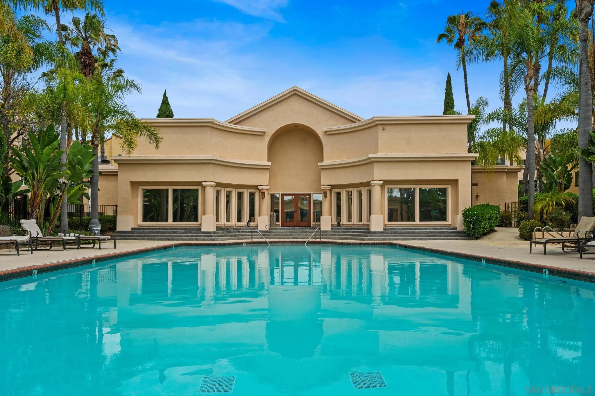 Photo #3: 260008175 Listing: Photo #3