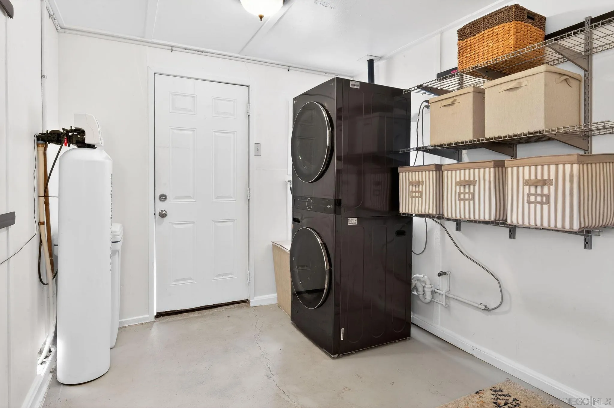 https://cdn.realtyfeed.com/cdn/127/260008179/28d60bfd51d34a3cf6e1a30223fd08f7.webp