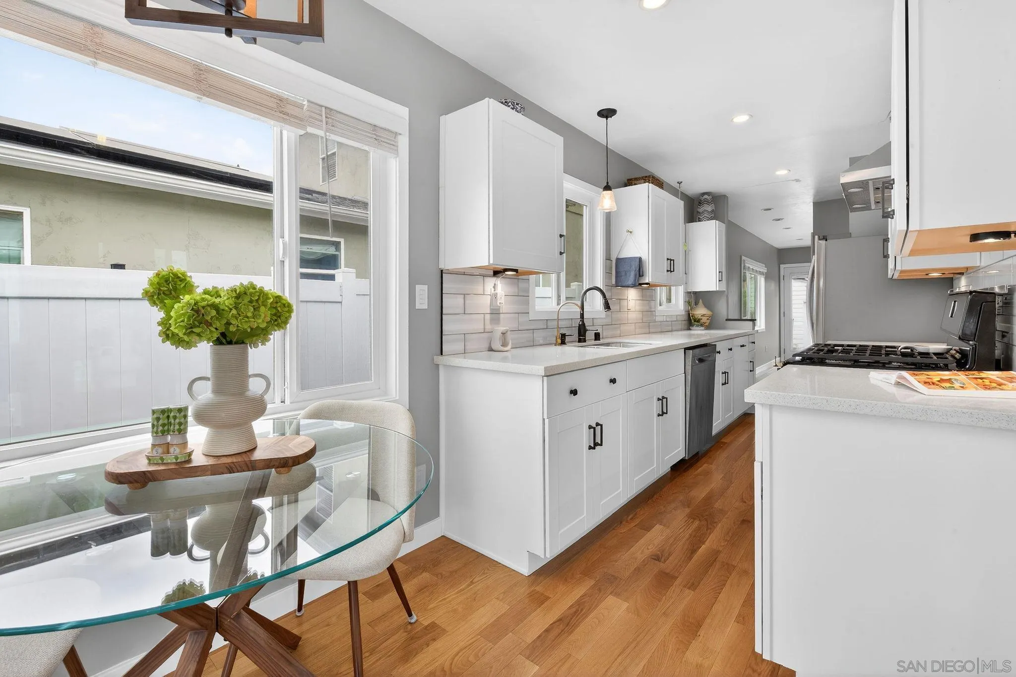 https://cdn.realtyfeed.com/cdn/127/260008179/6122eff6e12c4104281310f2ab1fd300.webp