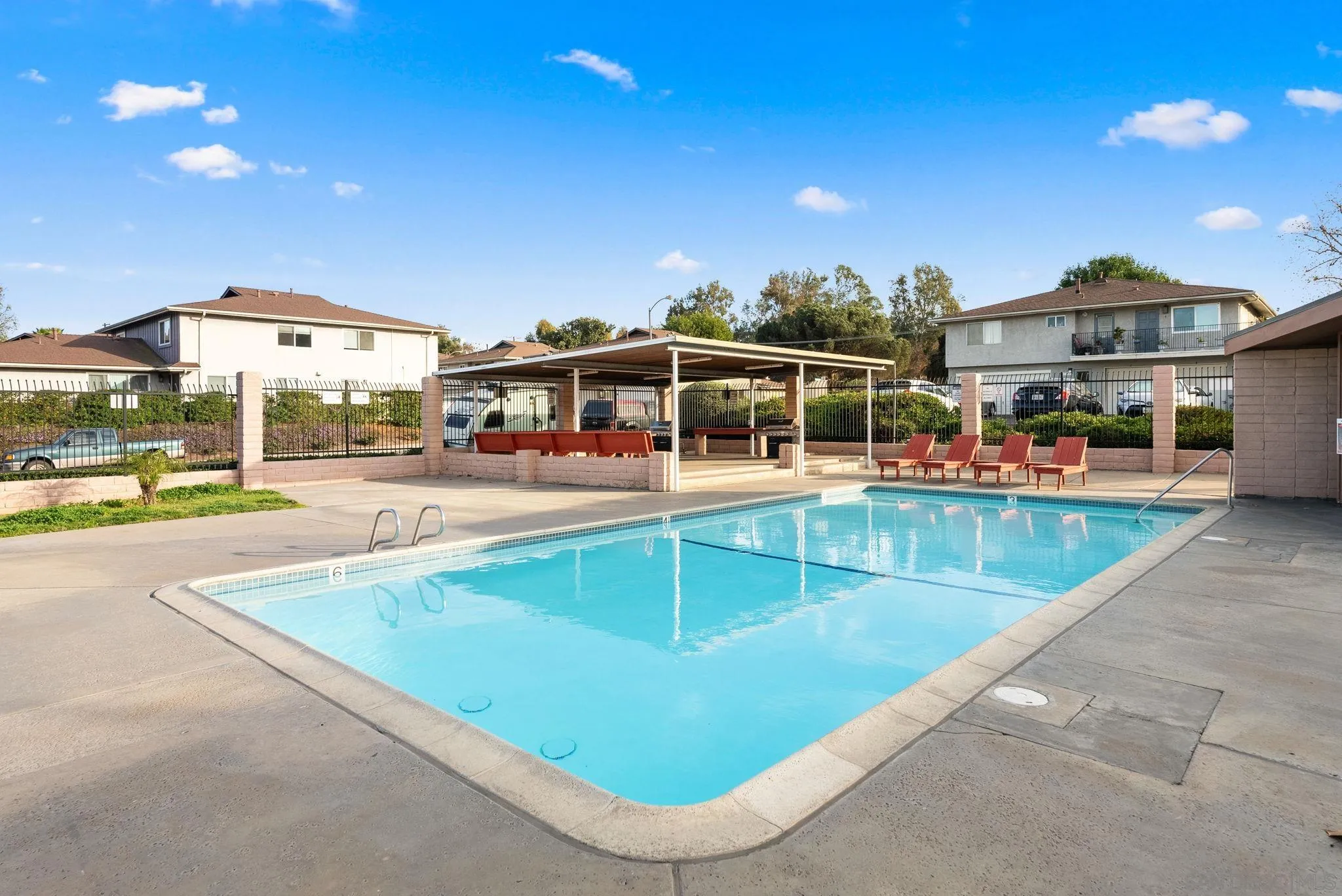 Photo #23: 260008183 Listing: Photo #23