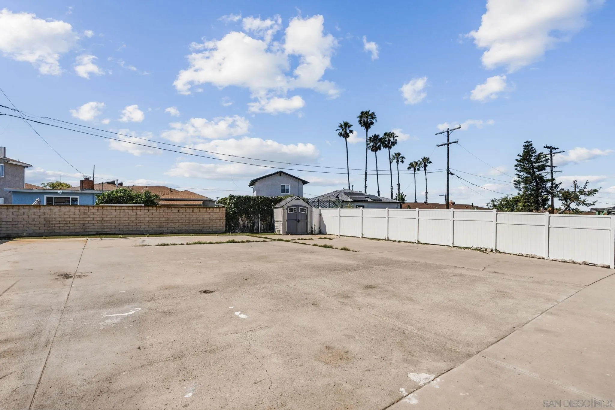 https://cdn.realtyfeed.com/cdn/127/260008184/7fd3df78e9237029f0b5cf9804b52338.webp