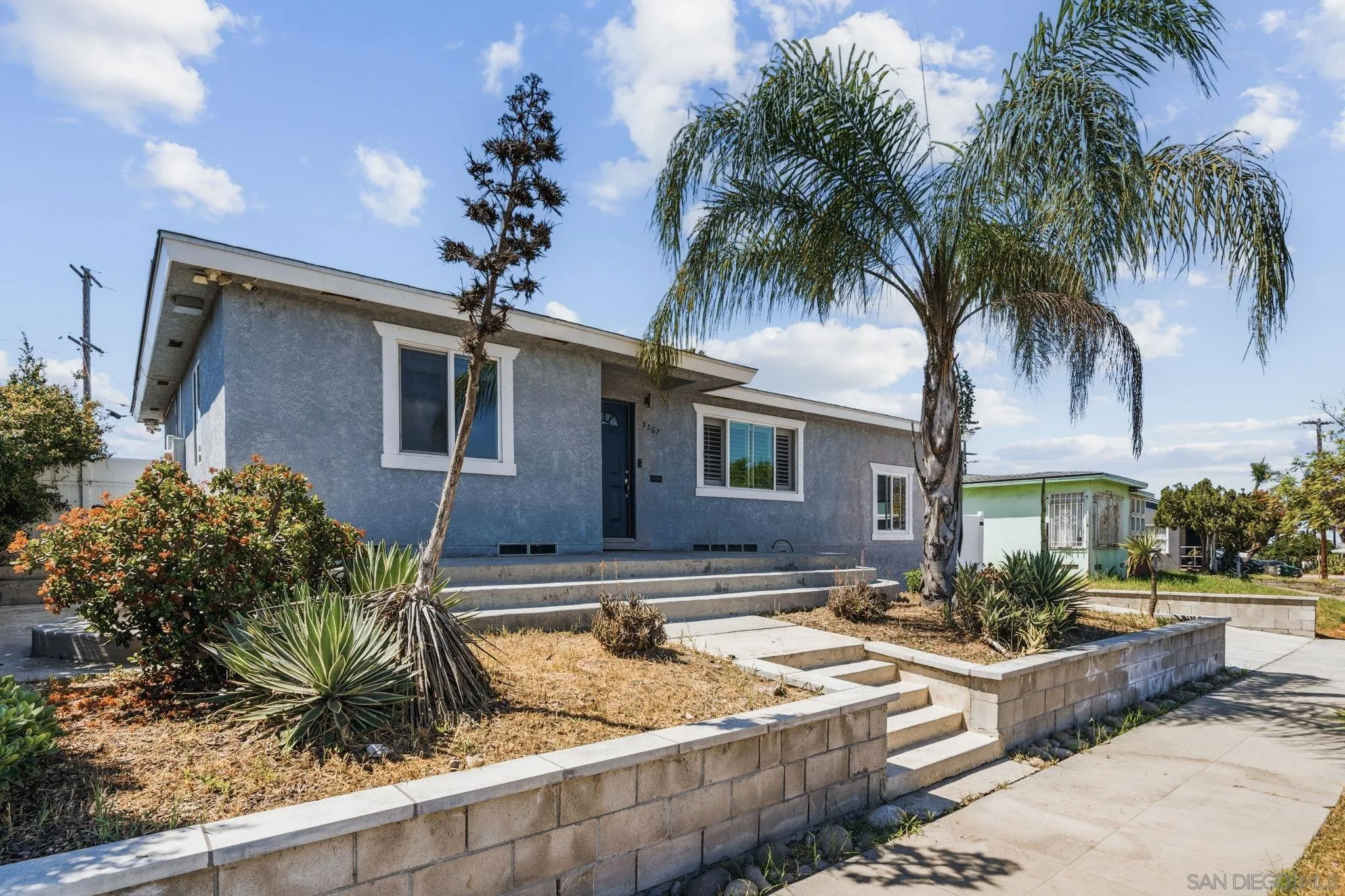 https://cdn.realtyfeed.com/cdn/127/260008184/f6e281d9441d4d520b22d5a878384967.webp