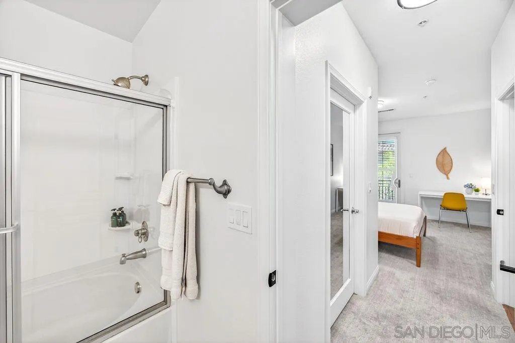 Photo #28: 260008188 Listing: Photo #28