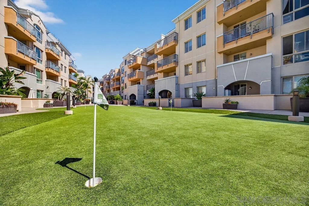 Photo #5: 260008188 Listing: Photo #5