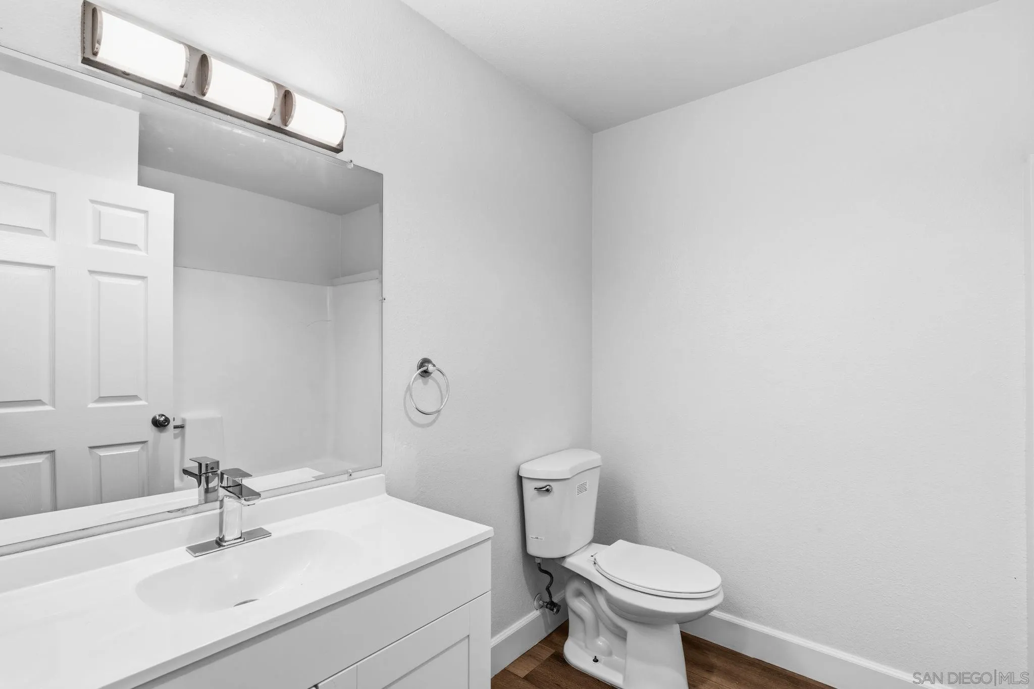 Photo #13: 260008189 Listing: Photo #13