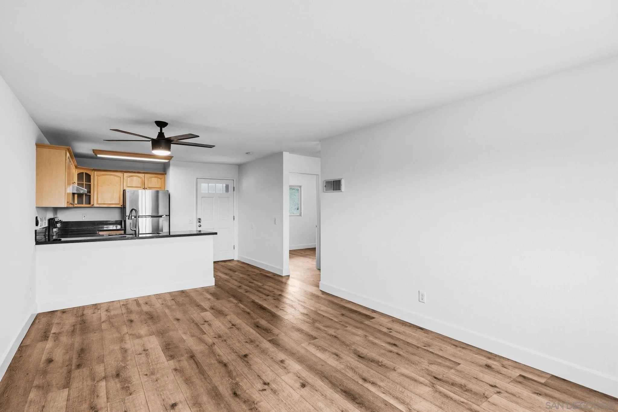 Photo #9: 260008189 Listing: Photo #9