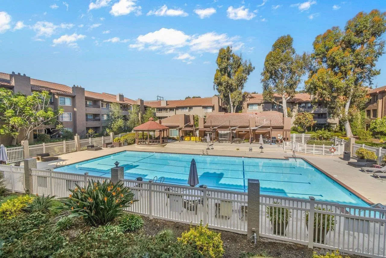 Photo #15: 260008192 Listing: Photo #15