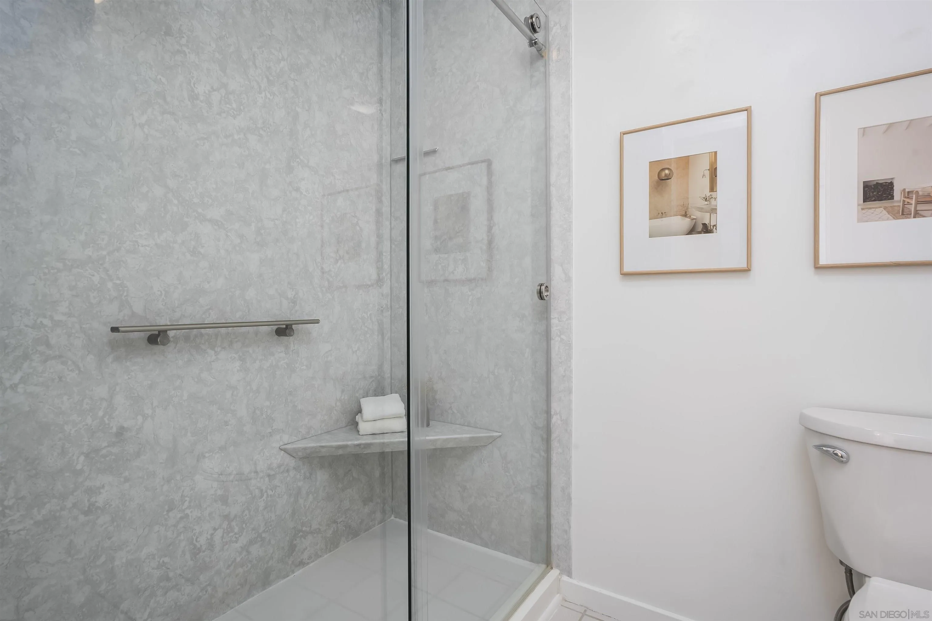 https://cdn.realtyfeed.com/cdn/127/260008195/a087b431354878f08ac4f584a1188e9c.webp
