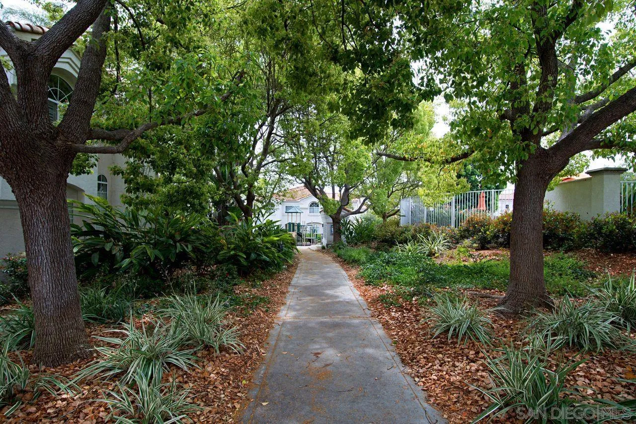 Photo #46: 260008196 Listing: Photo #46