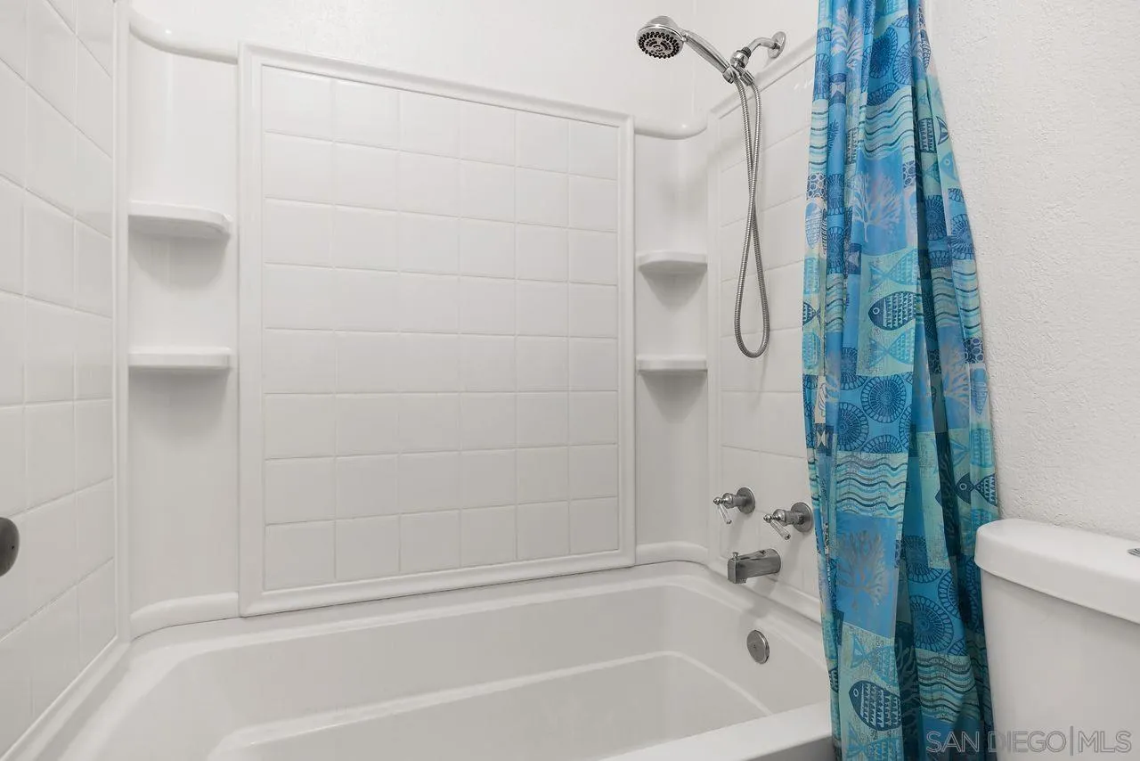 Photo #38: 260008196 Listing: Photo #38