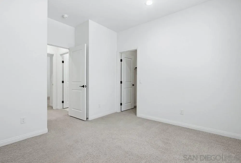 https://cdn.realtyfeed.com/cdn/127/260008198/287348af03ac37a1534aaf010d186e03.webp
