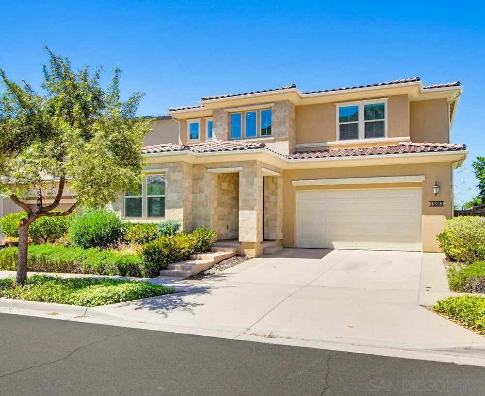 https://cdn.realtyfeed.com/cdn/127/260008198/7629ced0dfa1ab1e92e29f97d5742b44.webp
