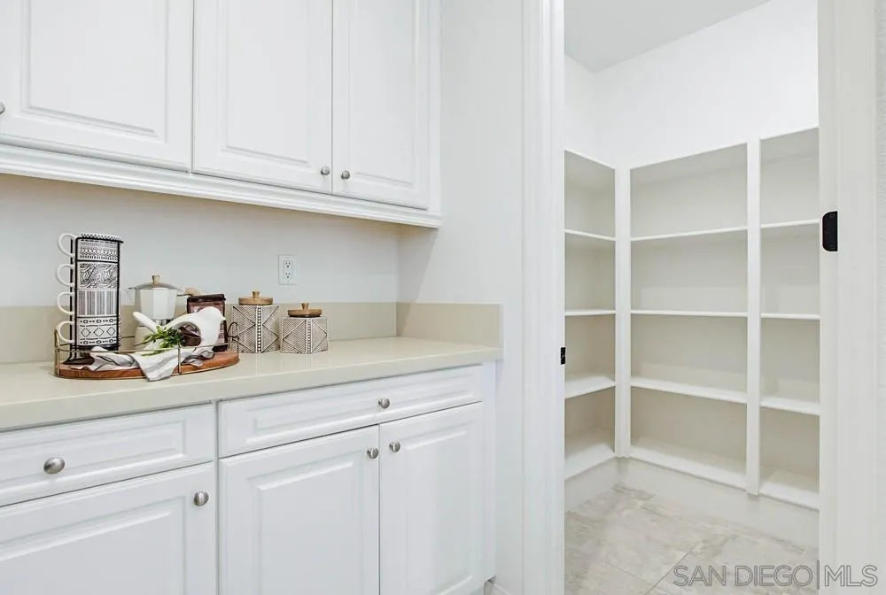 https://cdn.realtyfeed.com/cdn/127/260008198/d23b664d9d9169978879cef79daefa72.webp