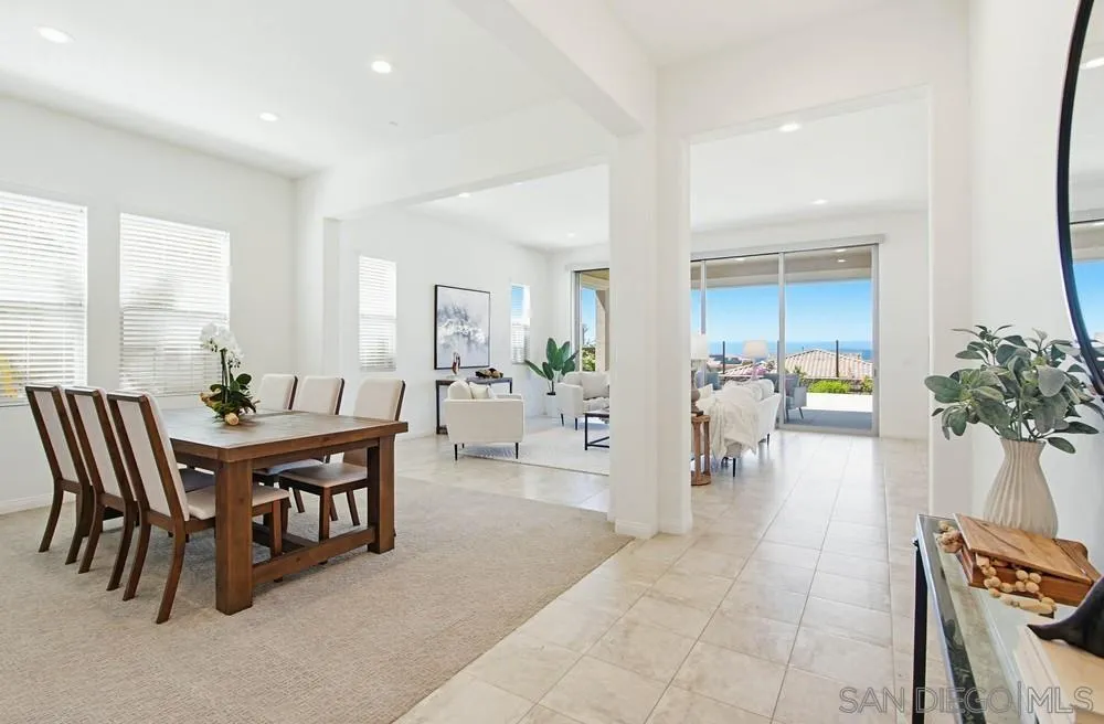 https://cdn.realtyfeed.com/cdn/127/260008198/e2553a0478351451c5e4ae5758b530d9.webp