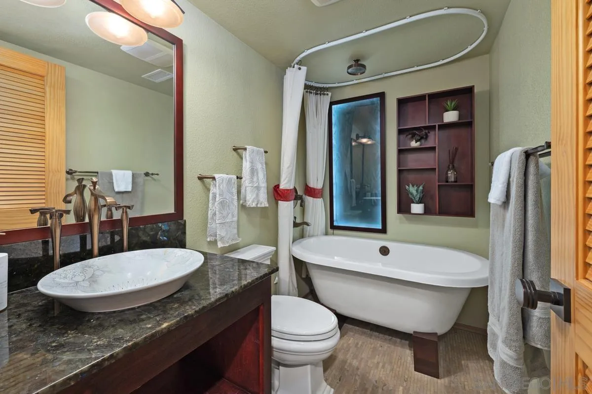 https://cdn.realtyfeed.com/cdn/127/260008201/4ca61f324571d52d2007f7310f90c3b0.webp