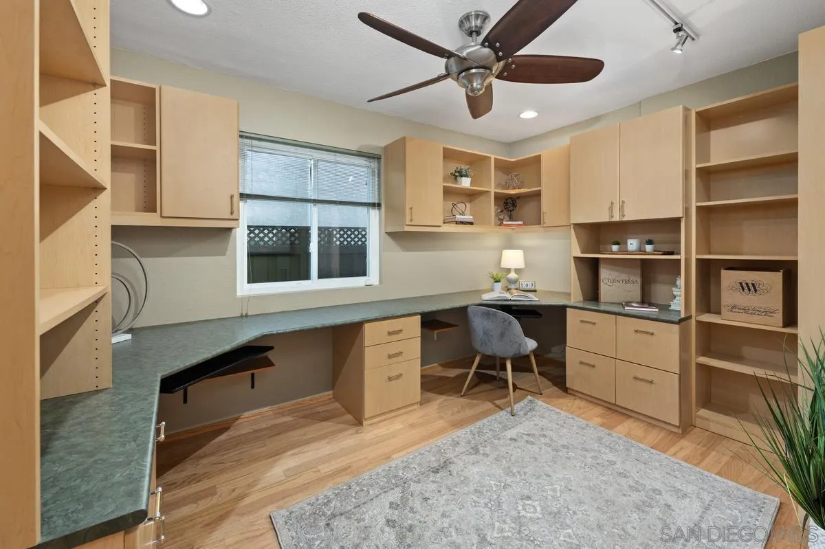 https://cdn.realtyfeed.com/cdn/127/260008201/cb0c134d9d27a2cc82b24611f5132a7f.webp
