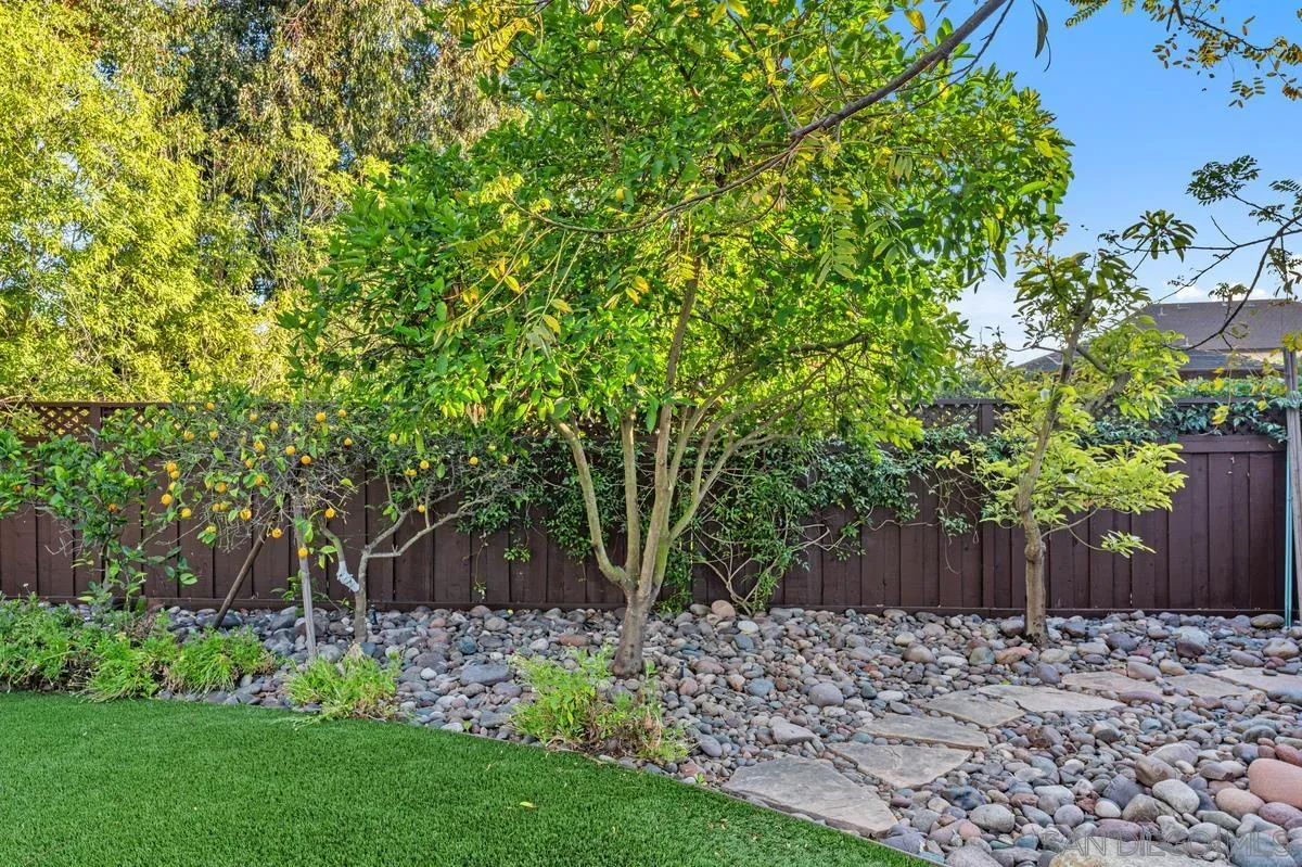 https://cdn.realtyfeed.com/cdn/127/260008201/cd3cf3b00b598bbc5b578eb5681969c5.webp