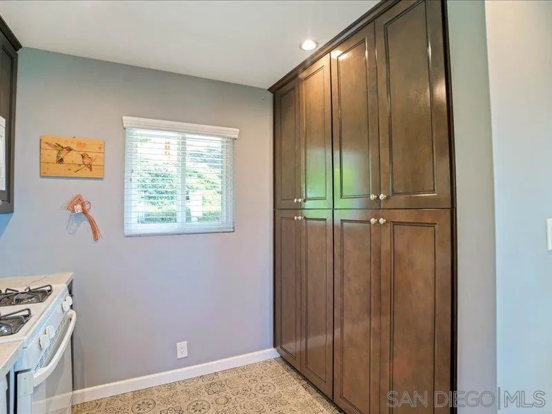 https://cdn.realtyfeed.com/cdn/127/260008206/71df237842663076fbea39b1028b0a16.webp