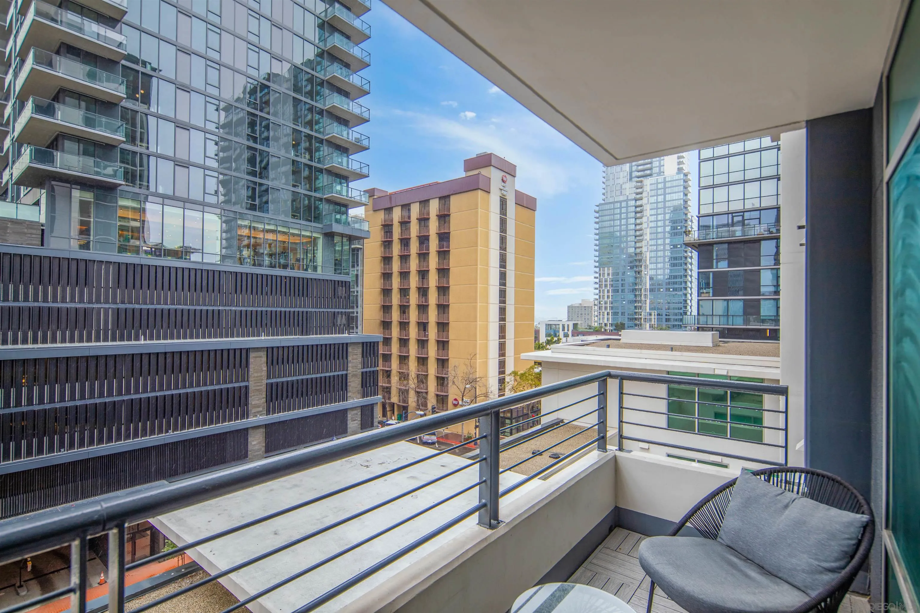 Photo #6: 260008212 Listing: Photo #6