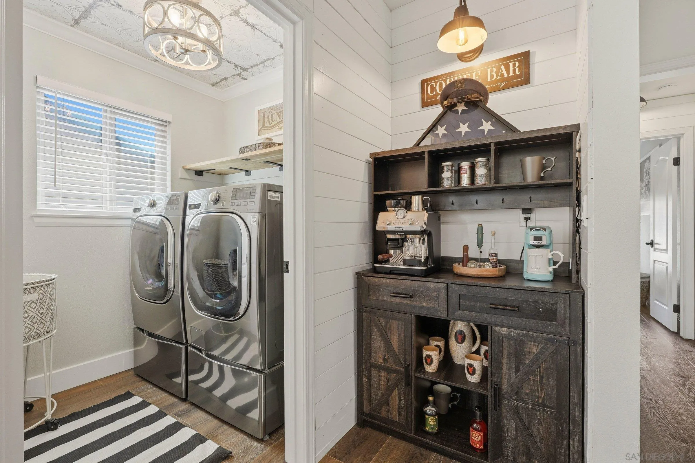 https://cdn.realtyfeed.com/cdn/127/260008222/4bfd0228e7f0371d85312195da279e8a.webp