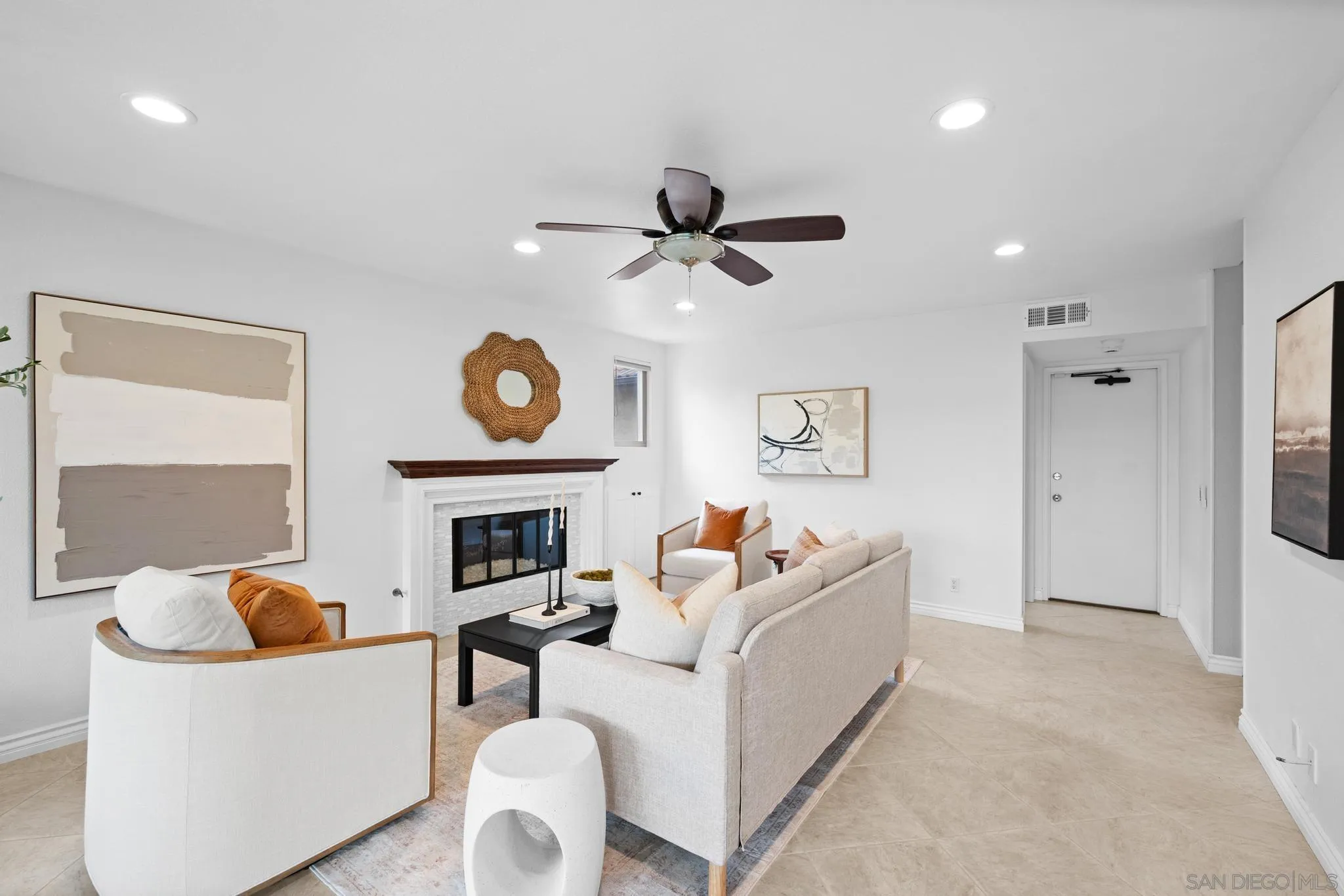 https://cdn.realtyfeed.com/cdn/127/260008225/031858f54400a6c548c0208b39d41615.webp