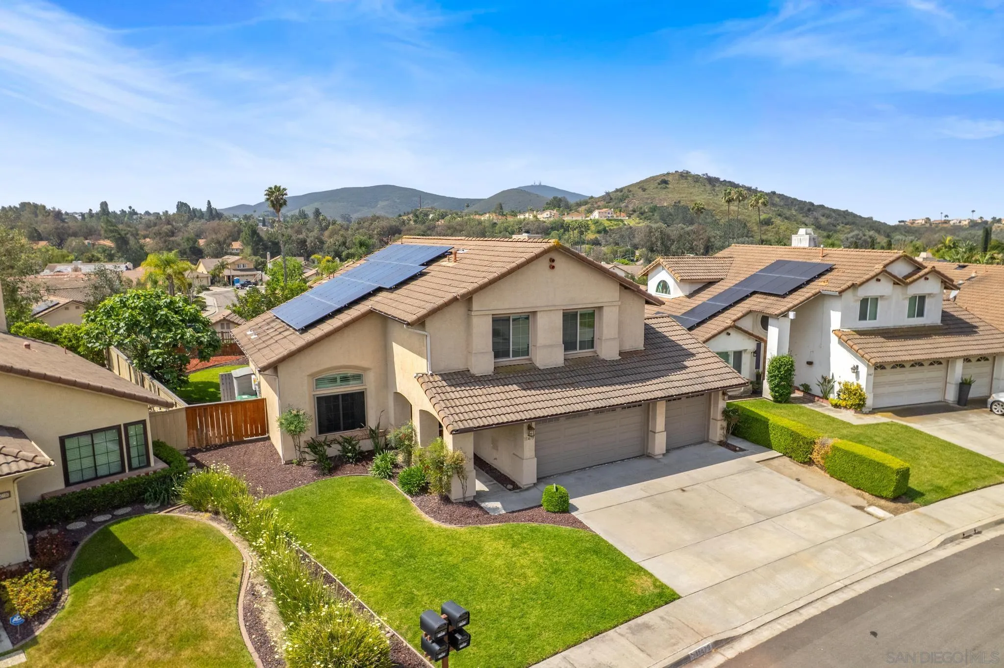 https://cdn.realtyfeed.com/cdn/127/260008225/5a8ffac25e4eb7a515fb8c85ee742e5c.webp