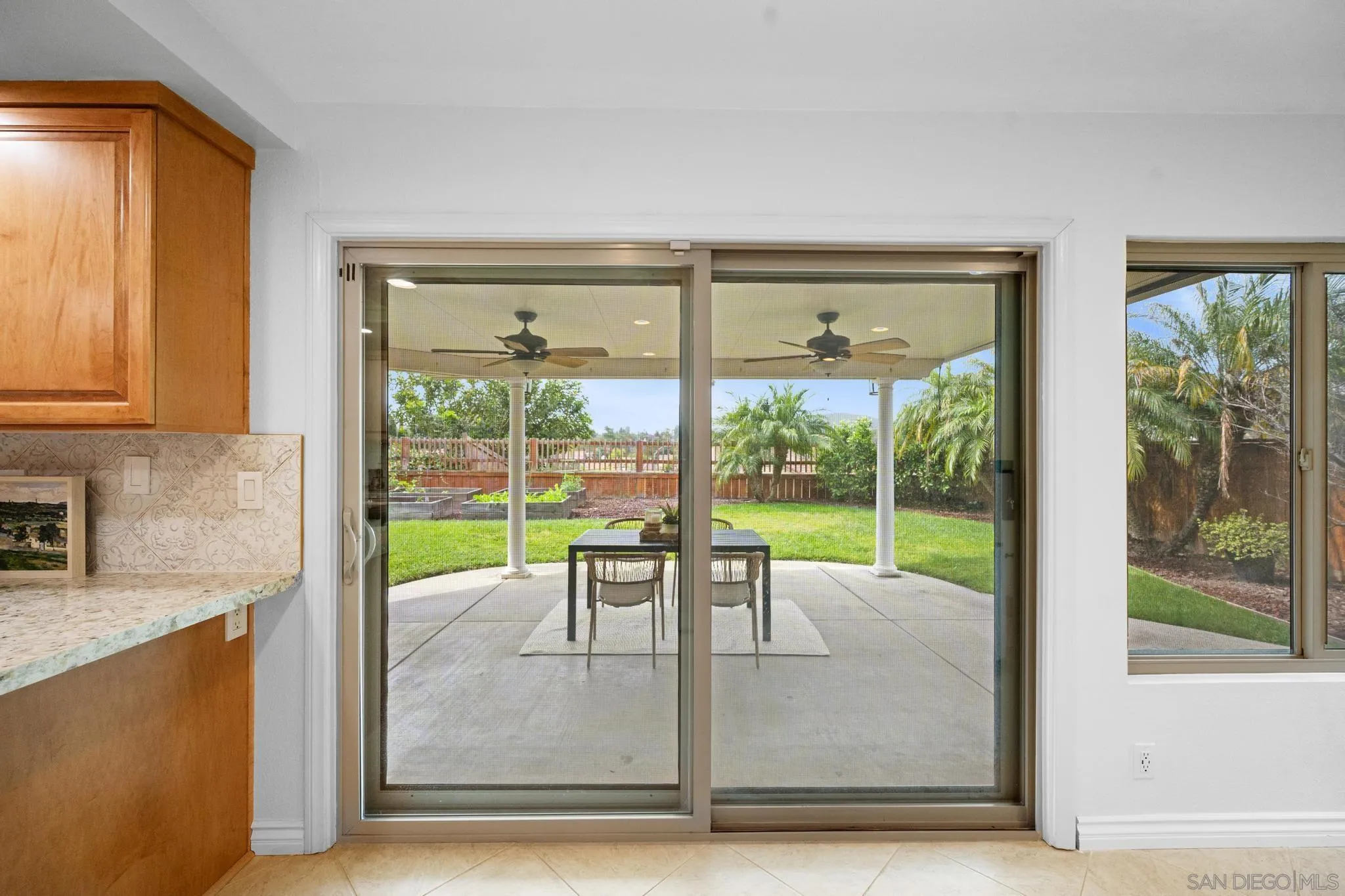 https://cdn.realtyfeed.com/cdn/127/260008225/a4fc30f53cbf345614ce8a992f3cfb62.webp