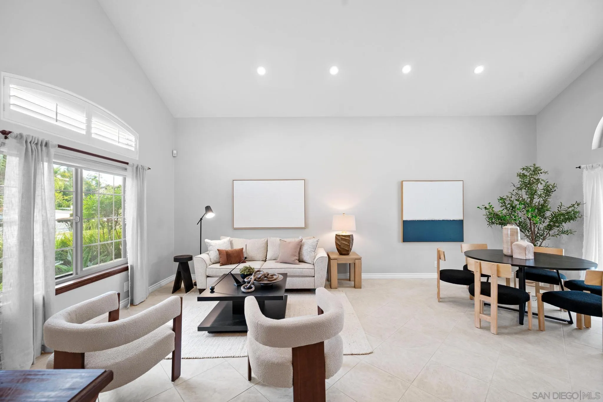 https://cdn.realtyfeed.com/cdn/127/260008225/abcdc14f3514f029fadd5176b51aa82f.webp