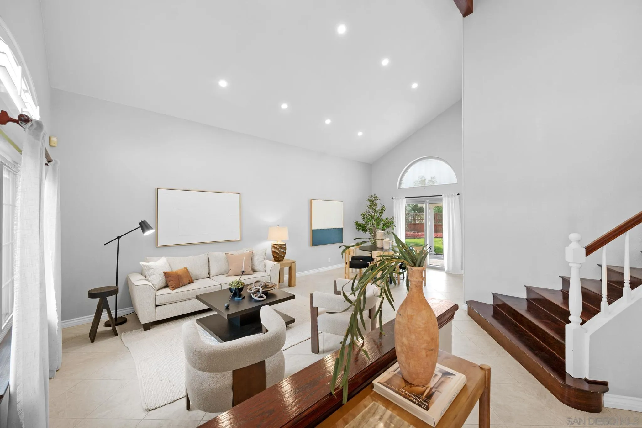 https://cdn.realtyfeed.com/cdn/127/260008225/c60d6adb642571c6bde0052c3c2df669.webp