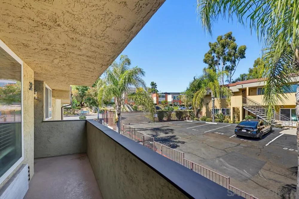 https://cdn.realtyfeed.com/cdn/127/260008232/54512e90b525364818bde1c446d542eb.webp