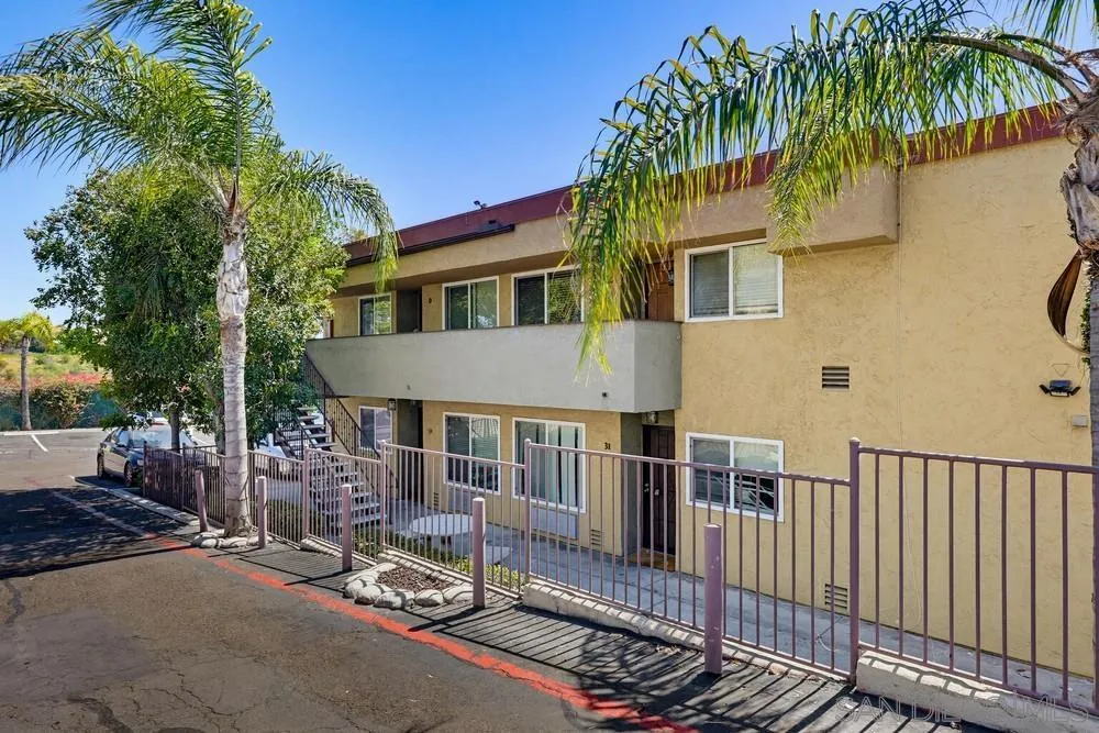 https://cdn.realtyfeed.com/cdn/127/260008232/bad4beaf9a7651d2ee0178dc37e81de8.webp