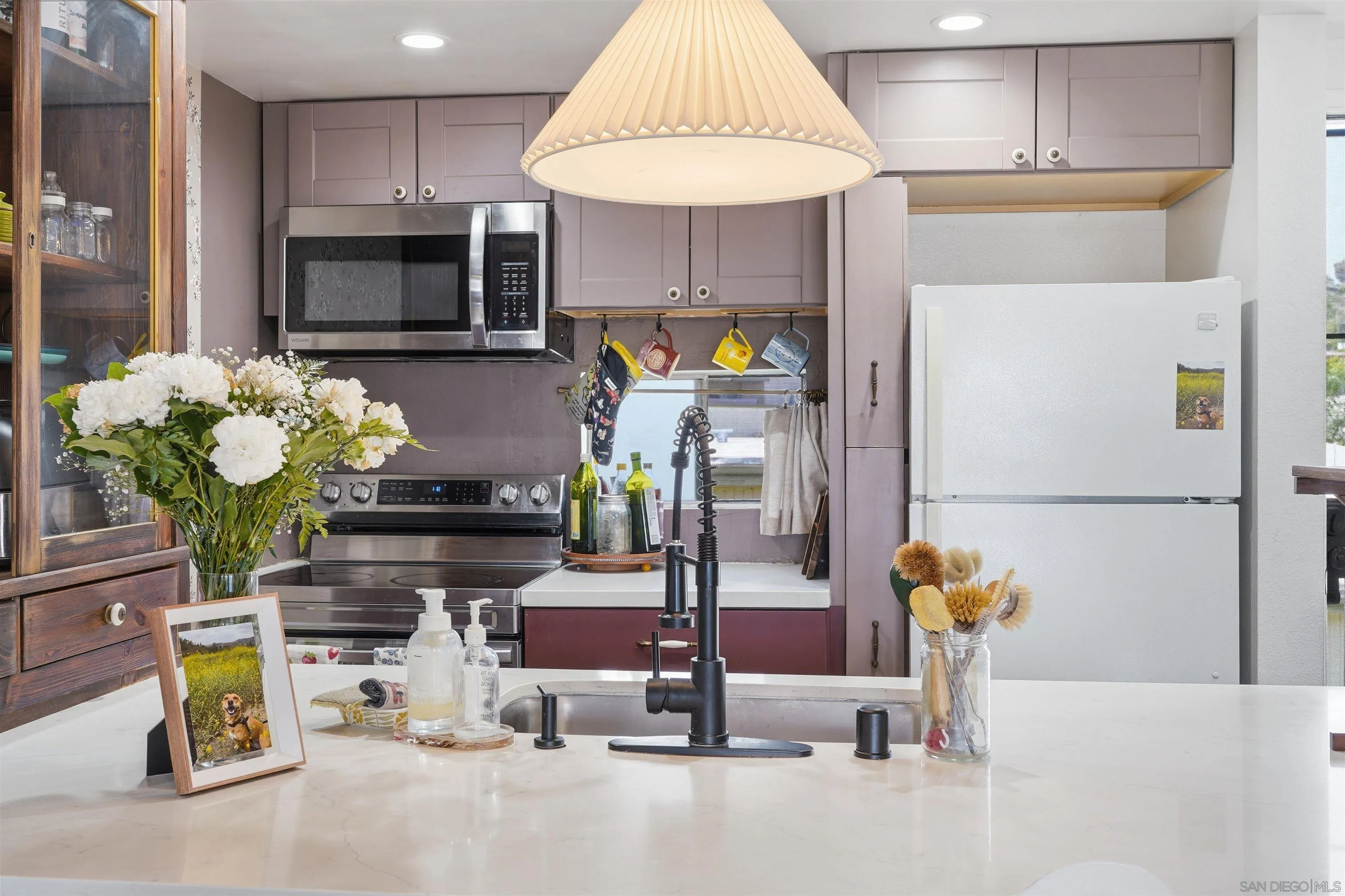 Photo #8: 260008234 Listing: Photo #8