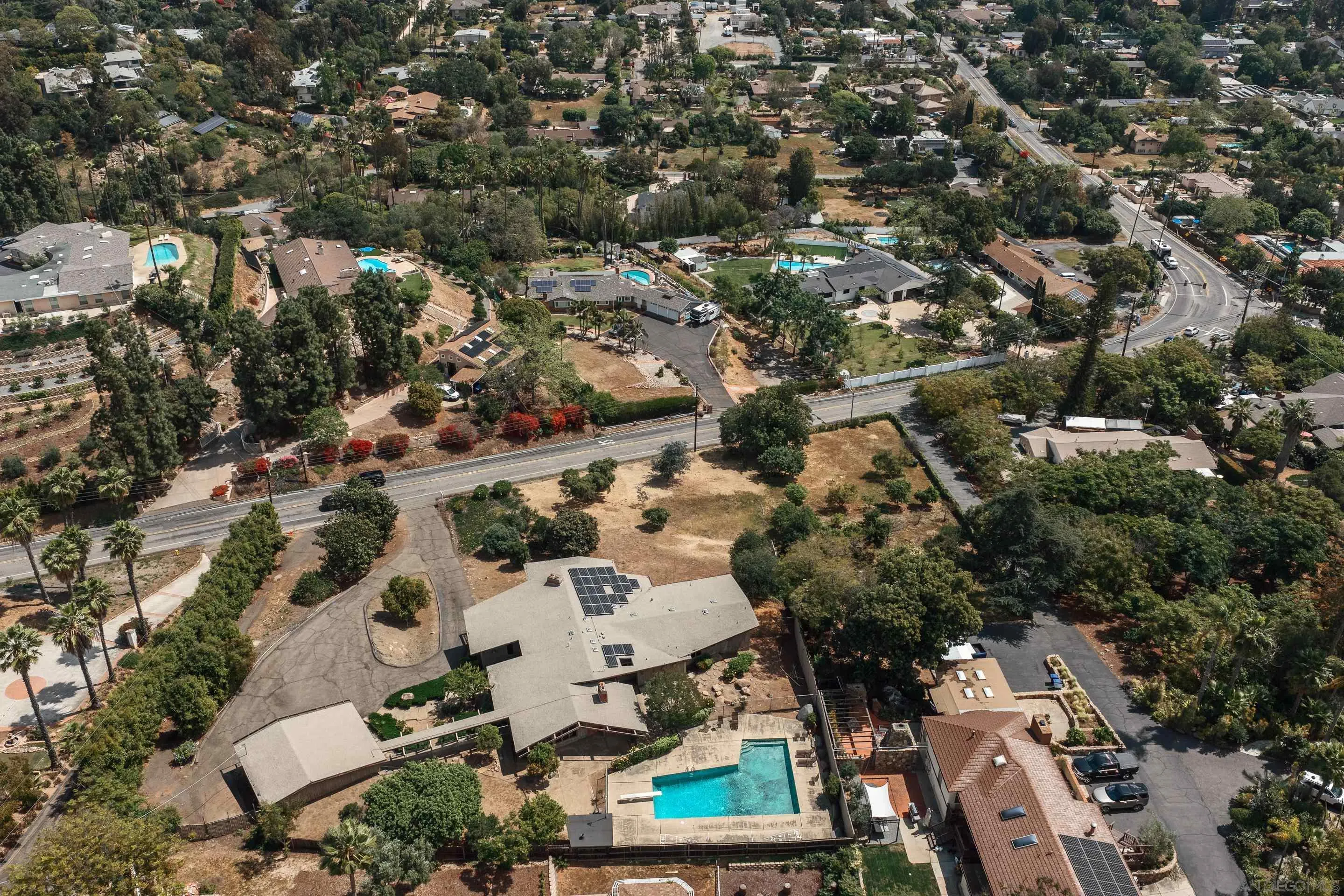 https://cdn.realtyfeed.com/cdn/127/260008237/4731d178ddfea9cf07ddec3c11f2c823.webp