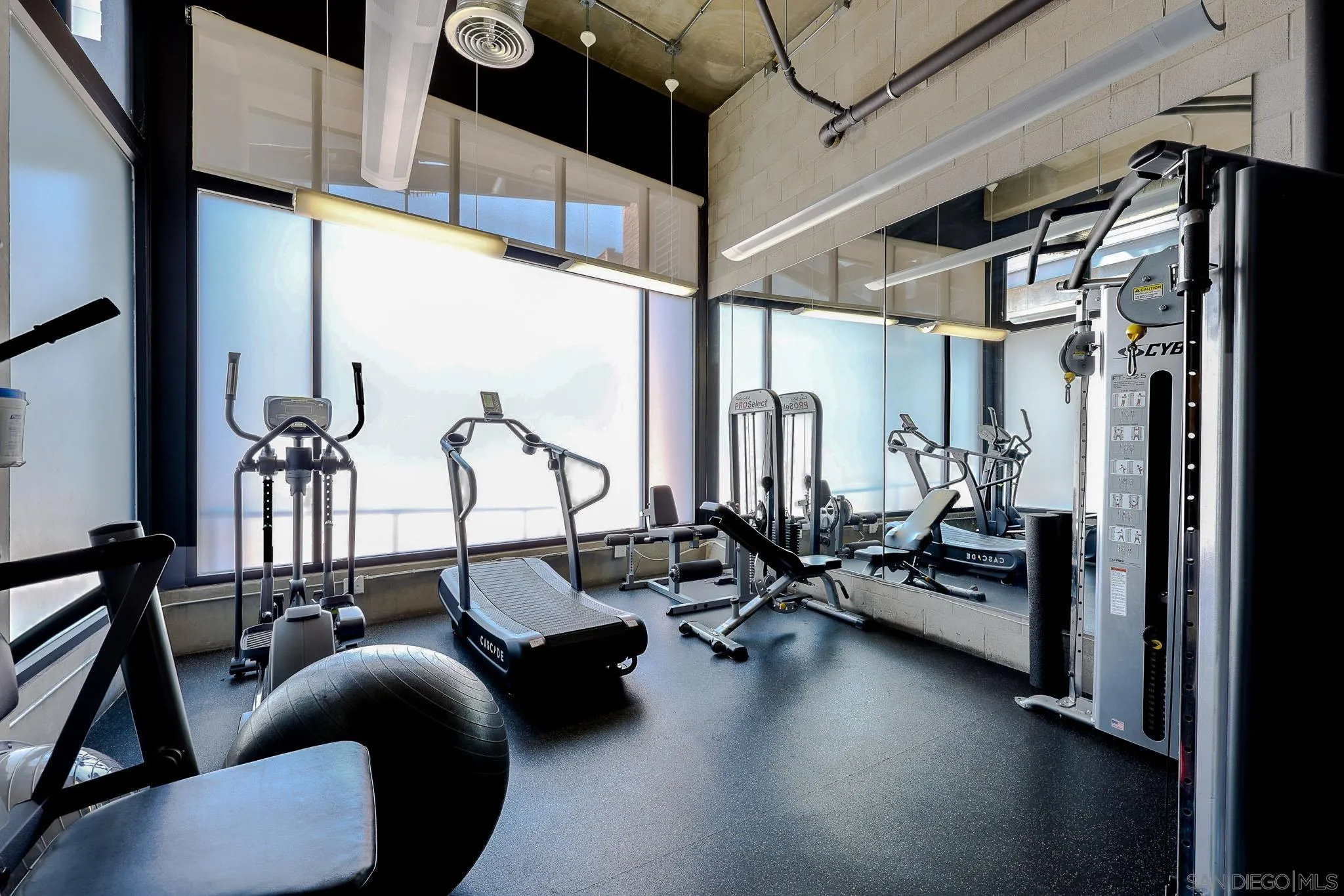 Photo #33: 260008239 Listing: Photo #33