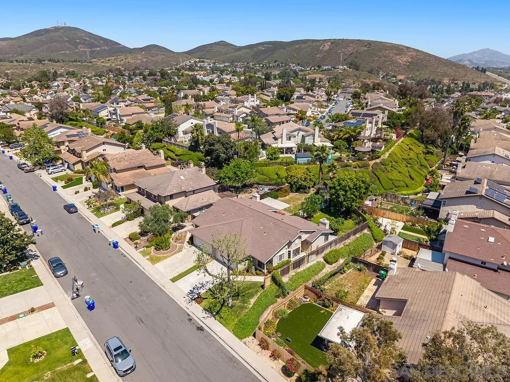 Photo #35: 260008240 Listing: Photo #35