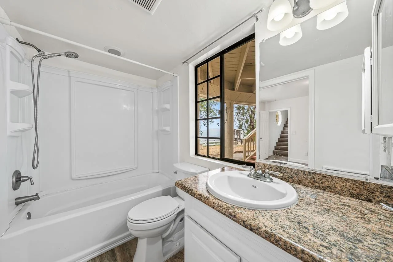 https://cdn.realtyfeed.com/cdn/127/260008243/27ee44f051fe3c01db67976ab270b693.webp